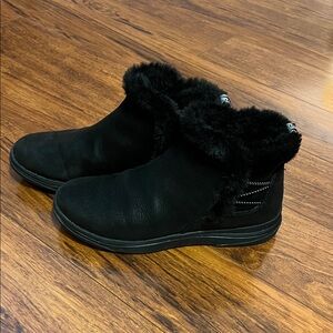 Cloudsteppers by Clarks Black Faux Fur Ankle Boots